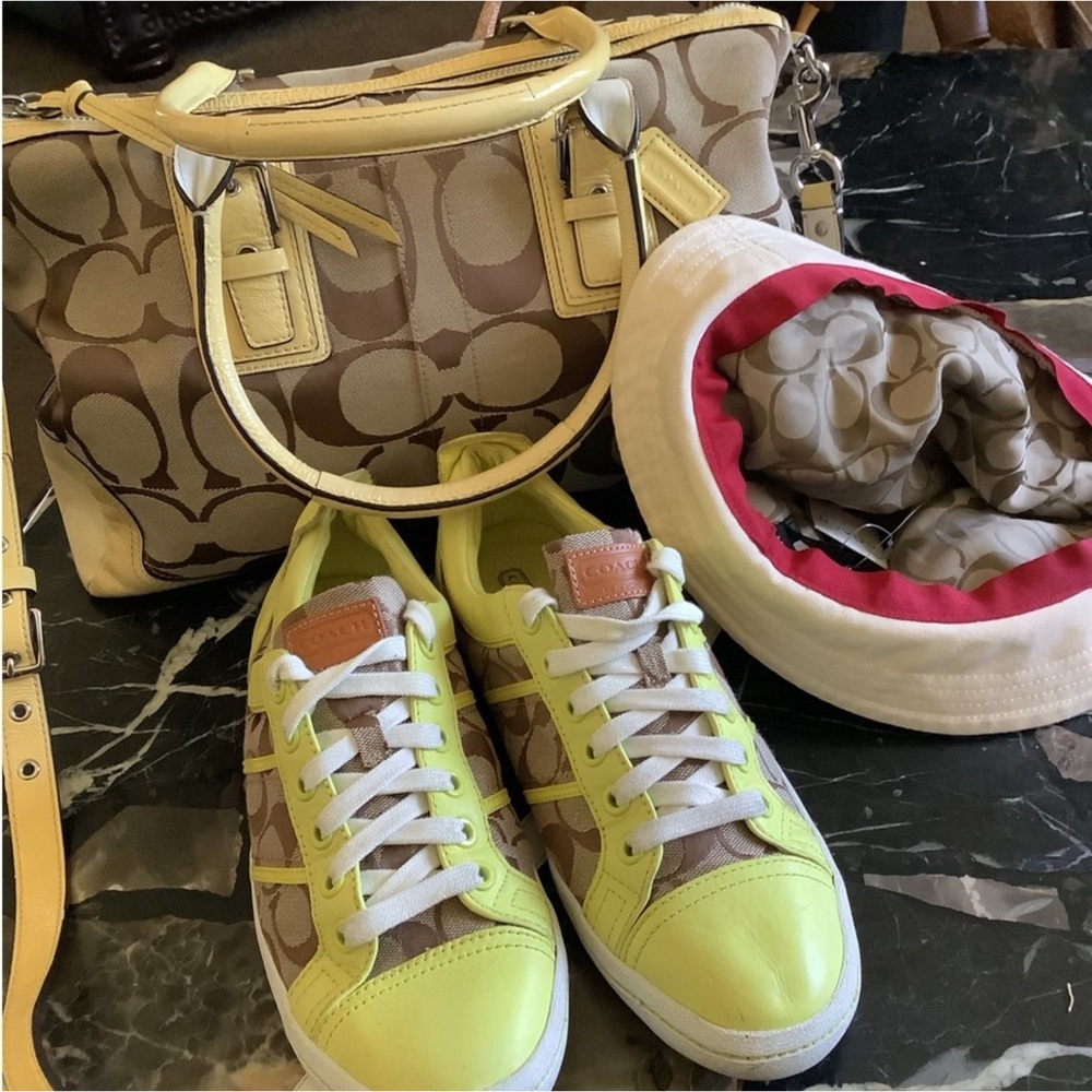 Bag Not Included/Nwt Coach Signature bucket hat and Monogram sneakers sz 10